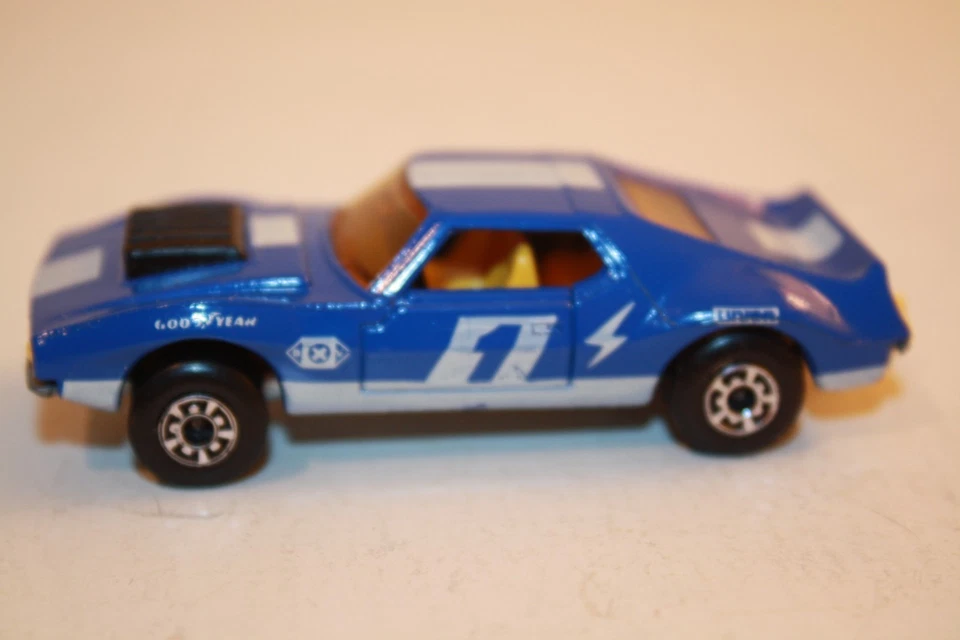 Lot of 4 Vintage Matchbox / Lesney Superfast AMX Javelin Cars - Image 2 of 4