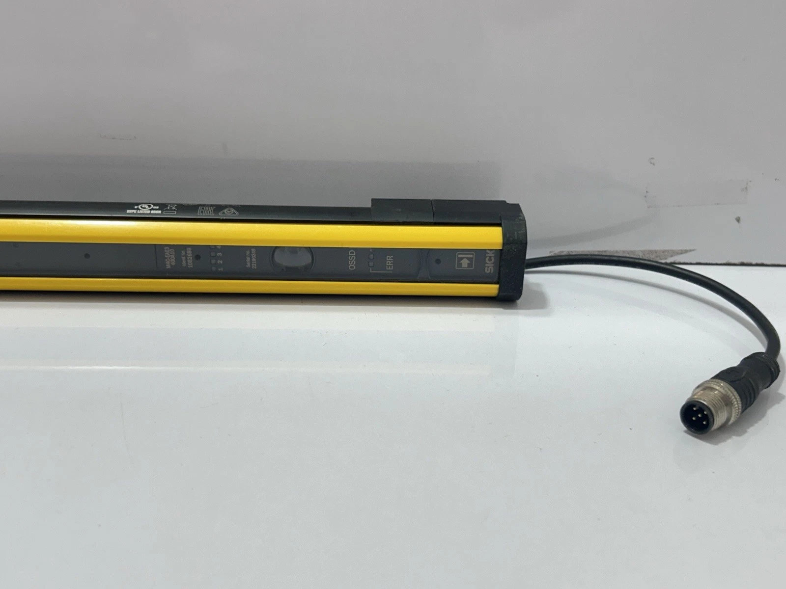 Safety Light Curtain Sensor | Seabeam Industrial Safety