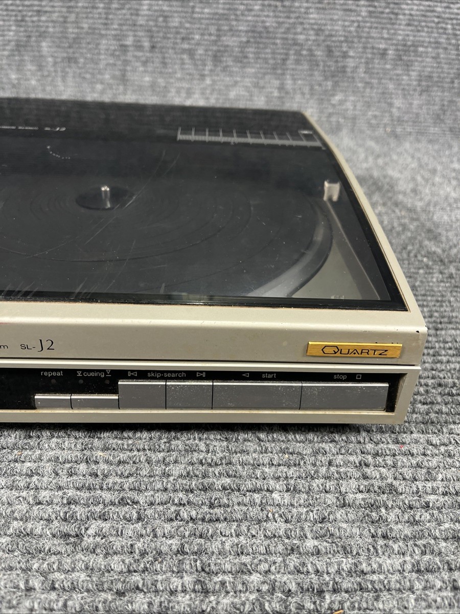 Technics Quartz Direct Drive Automatic Turntable System (SL-J2