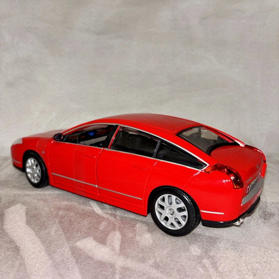 Citroën C6 1/18 1:20 Burago NEW - Immagine 4 di 4
