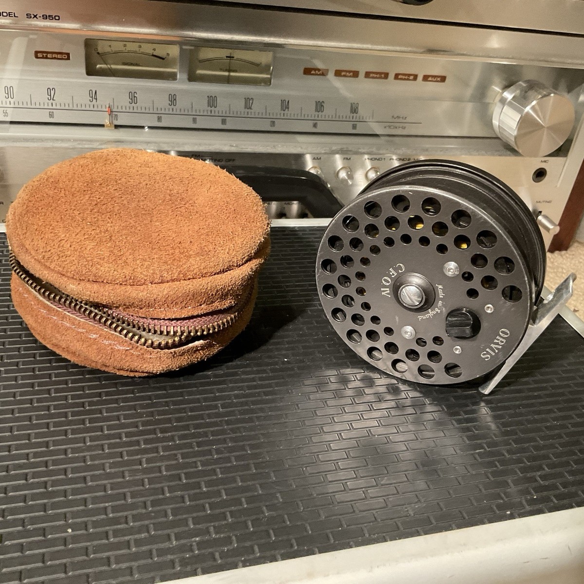 Early ORVIS CFO IV SCREWBACK FLY REEL: Made In England by HARDY | eBay