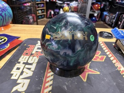 Used Storm Equinox Solid Bowling Ball 15lbs