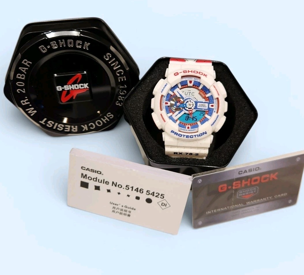 【新品未使用】CASIO G-SHOCK カシオGA-110MW-7A Casio G-Shock X GUNDAM Men's GA-110MW-7A White Anime Custom Watch