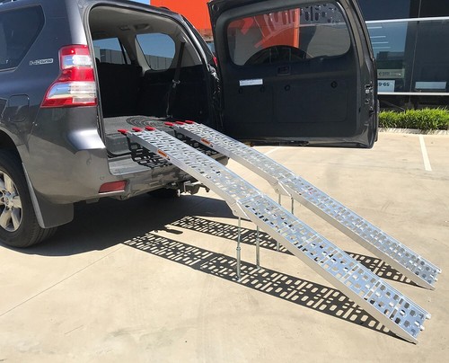2 PCS of 500kg 2.3M Folding Aluminum ATV Loading Ramp Lawnmower Motorcycle Truck - Picture 13 of 13