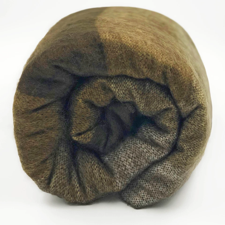 SOFT & WARM CHOCOLATE BROWN BRUSHED ALPACA WOOL BLANKET THROW 90"x65" - Image 2 of 4