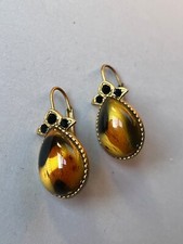 Vintage Black Cream & Rust Plastic Teardrop Cab w Tiny Black Rhinestone Accent