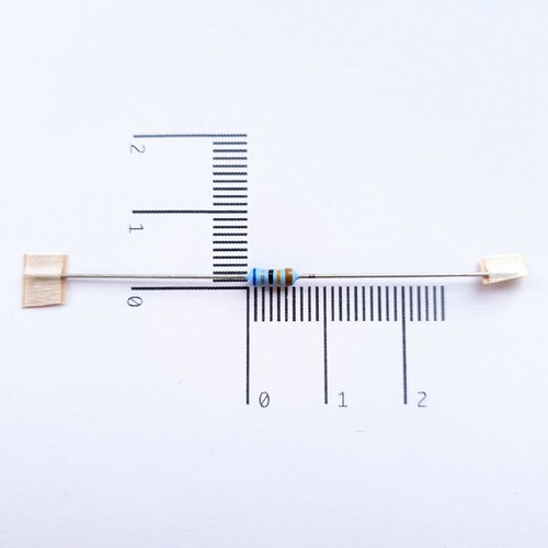 Résistances 20pcs 1W Résistance à Film Métallique, Résistance Fixe à