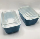VTG Pair of Pyrex 502 Blue Refrigerator Containers with Lids (502-C) (A6)