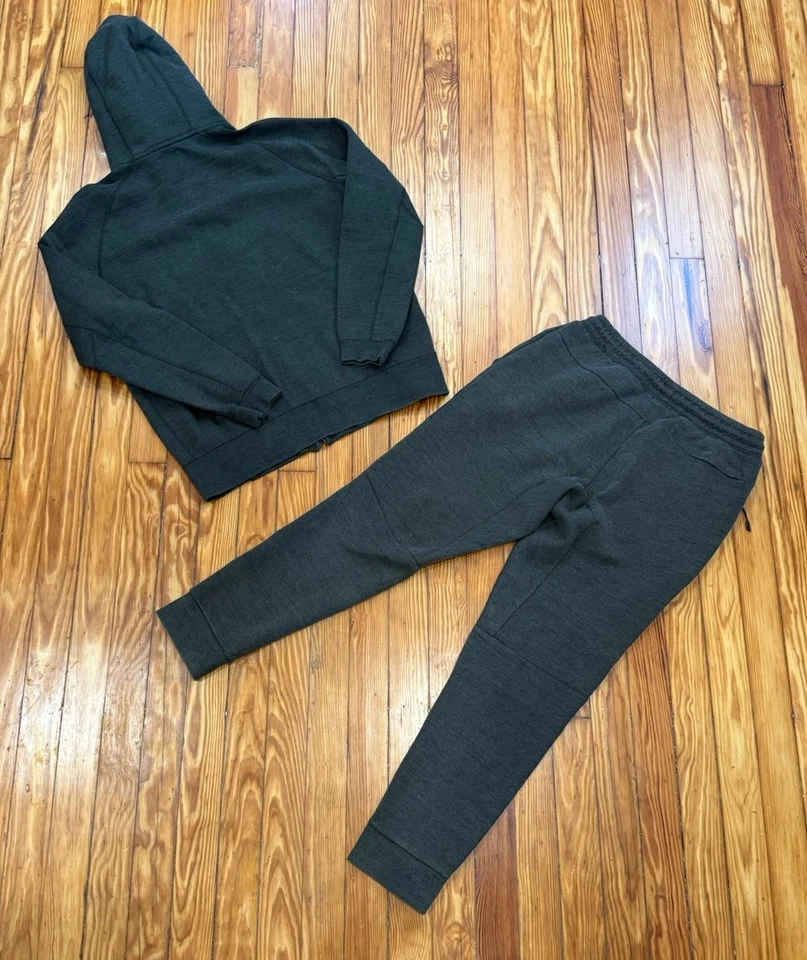 Nike Sportswear AW77 Tech Fleece Olive Green Tracksuit Men’s Size Large - Image 2 of 3