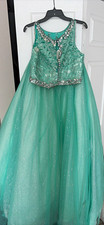 Girls Green Long Tulle Ball Gown/Quince Sleeveless Beaded Sequin Formal Dress