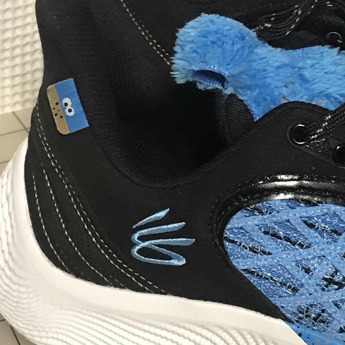 UA Curry Flow 9 Sesame Street Viral‎ Blue/Black/White Sz 10 M/11.5 W Sesame Street x Curry Flow 9 Release Date - Sneaker Bar Detroit main image 3
