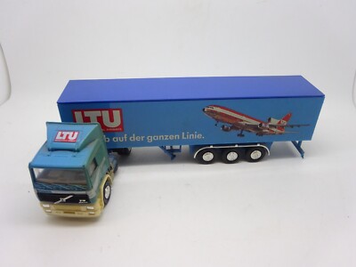 Albedo : Volvo Koffer- Sattelzug  ''LTU ''   (SSK55)
