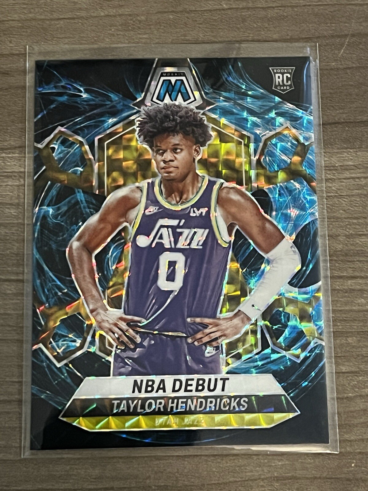 2023-24 Panini Mosaic Taylor Hendricks Genesis Mosaic Prizm RC #261 SSP Jazz