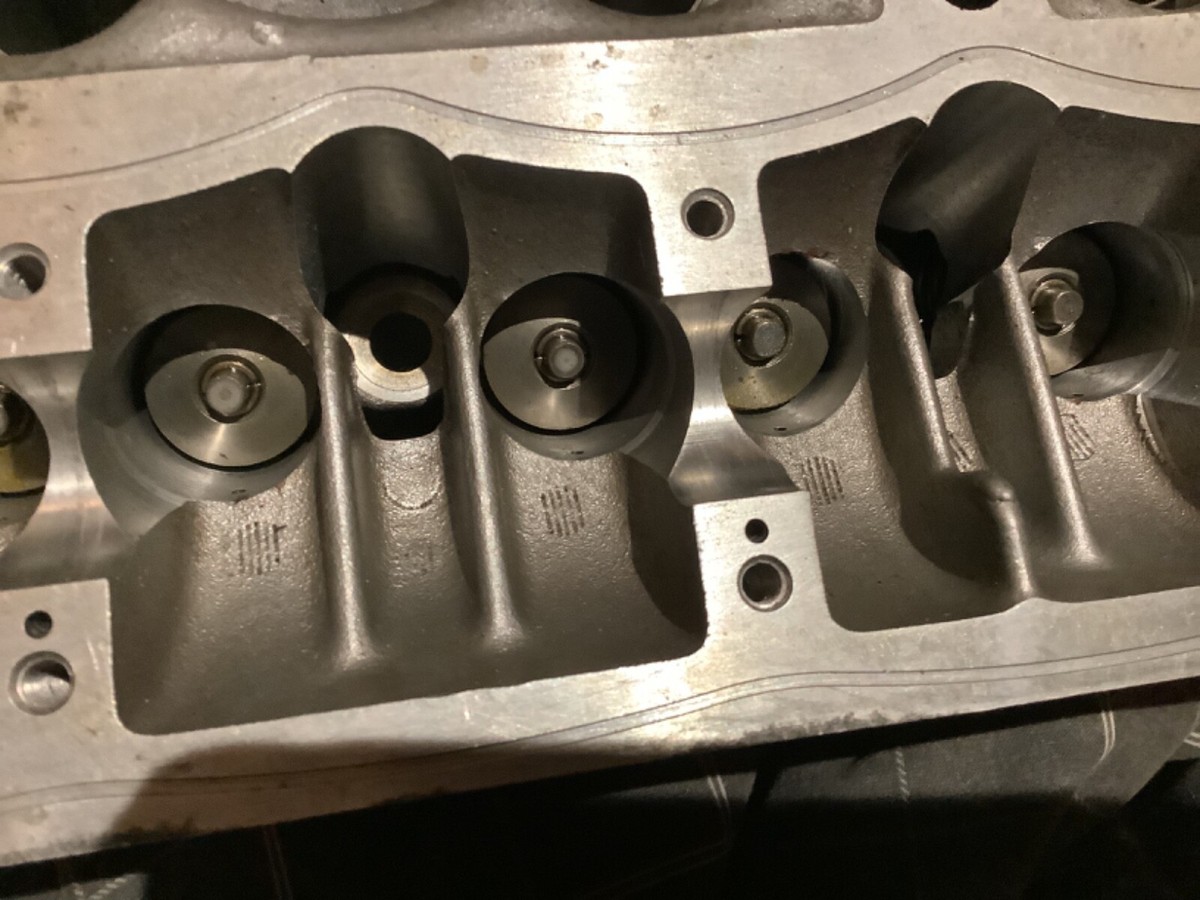 PEUGEOT 106 CITROEN SAXO 1.6 C2 VTS CYLINDER HEAD VALVE 9621734610 