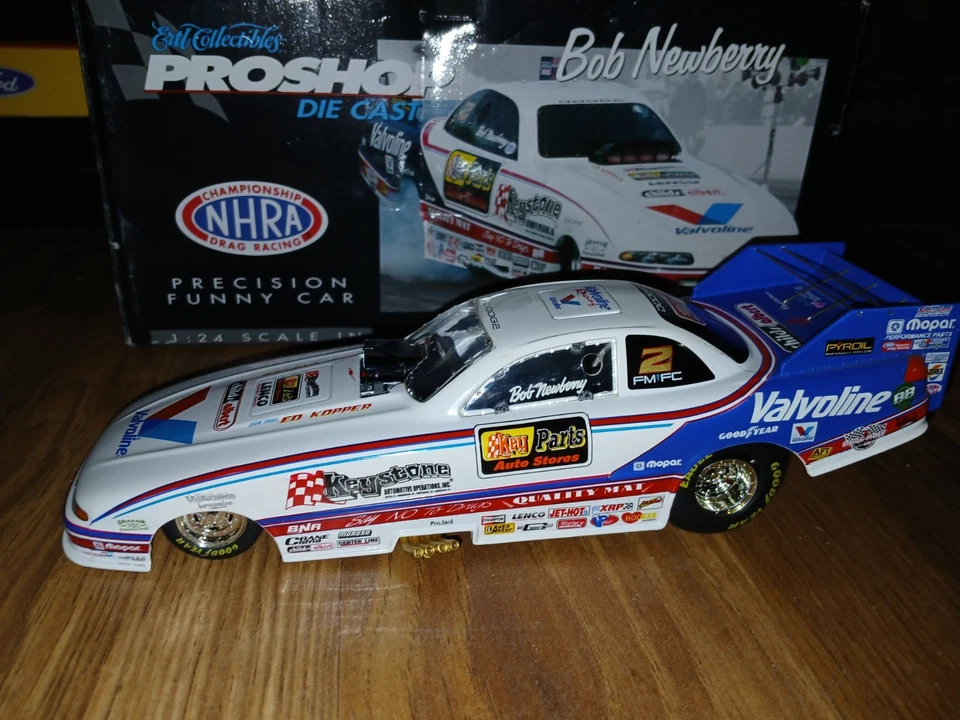 (RARE) Bob Newberry 1:24 NHRA Ertl Proshop 1999 Dodge Avenger Funny Car(NIB) - Image 2 of 4