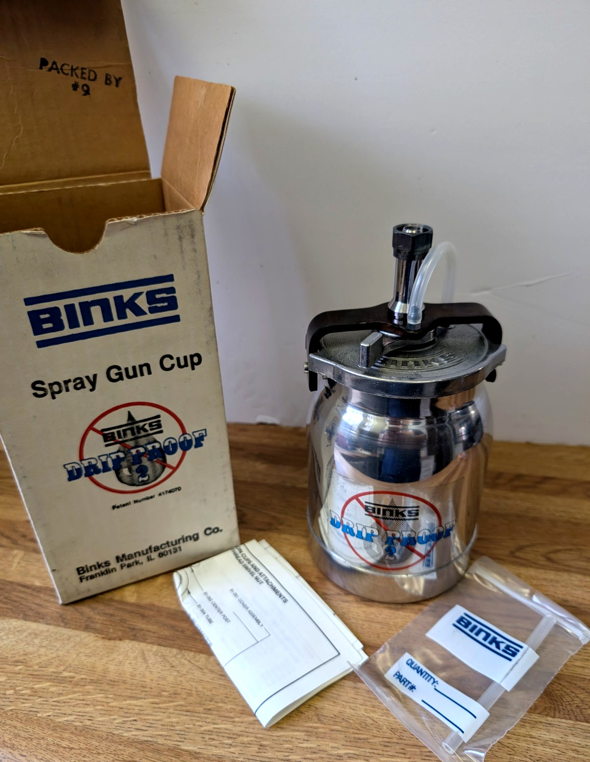 OEM BINKS #81-350 Drip Proof 2 "1 Quart SPRAY GUN CUP" (MADE in USA) NEW NOS