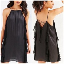 Urban Outfitters kimchi blue maroon lightweight ruffle mini dress size medium