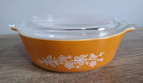 Vintage Pyrex 471-B Butterfly Gold 1 Pint Baking Casserole Dish w/ Lid - Floral