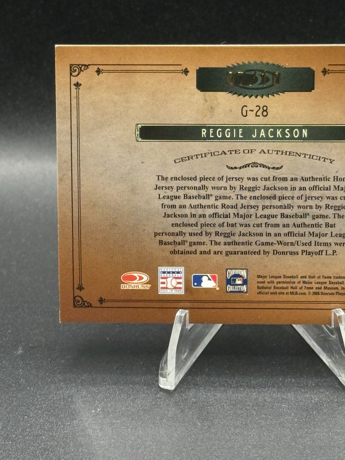 2005 Timeless Treasures Gamers #G-28 Reggie Jackson Jersey & Bat Relic Auto #/10 view 5