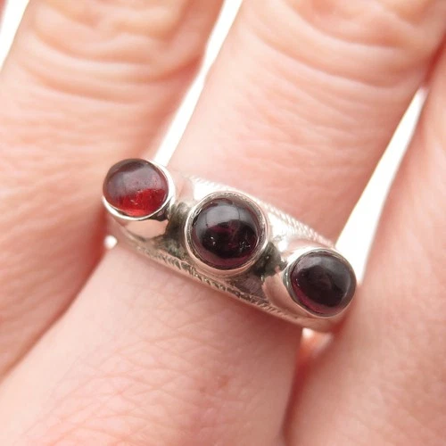 925 Sterling Silver Vintage Real Red Garnet Modernist Oxidized Ring Size 8