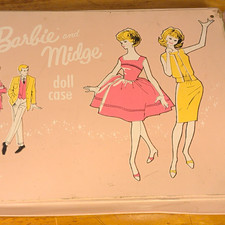 Barbie Pink Hinged Carrying Case w/ Handle  Latch Standard Size Barbie Midge