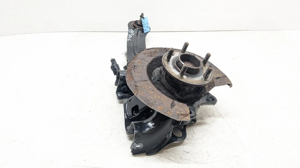 COJINETE DE CUBO DE RUEDA TRASERO IZQUIERDO LADO DEL PASAJERO VOLVO V40 MK3 2018 Foto 2 de 4