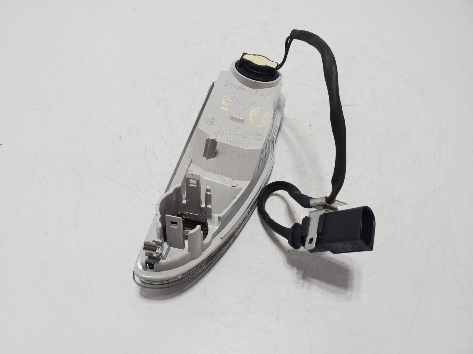 ✅ 03-12 OEM Bentley Continental GT GTC Rear Left Driver Side Reverse Light Lamp