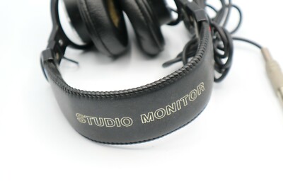 Sony MDR-CD900ST Professional studio monitor headphone | eBay