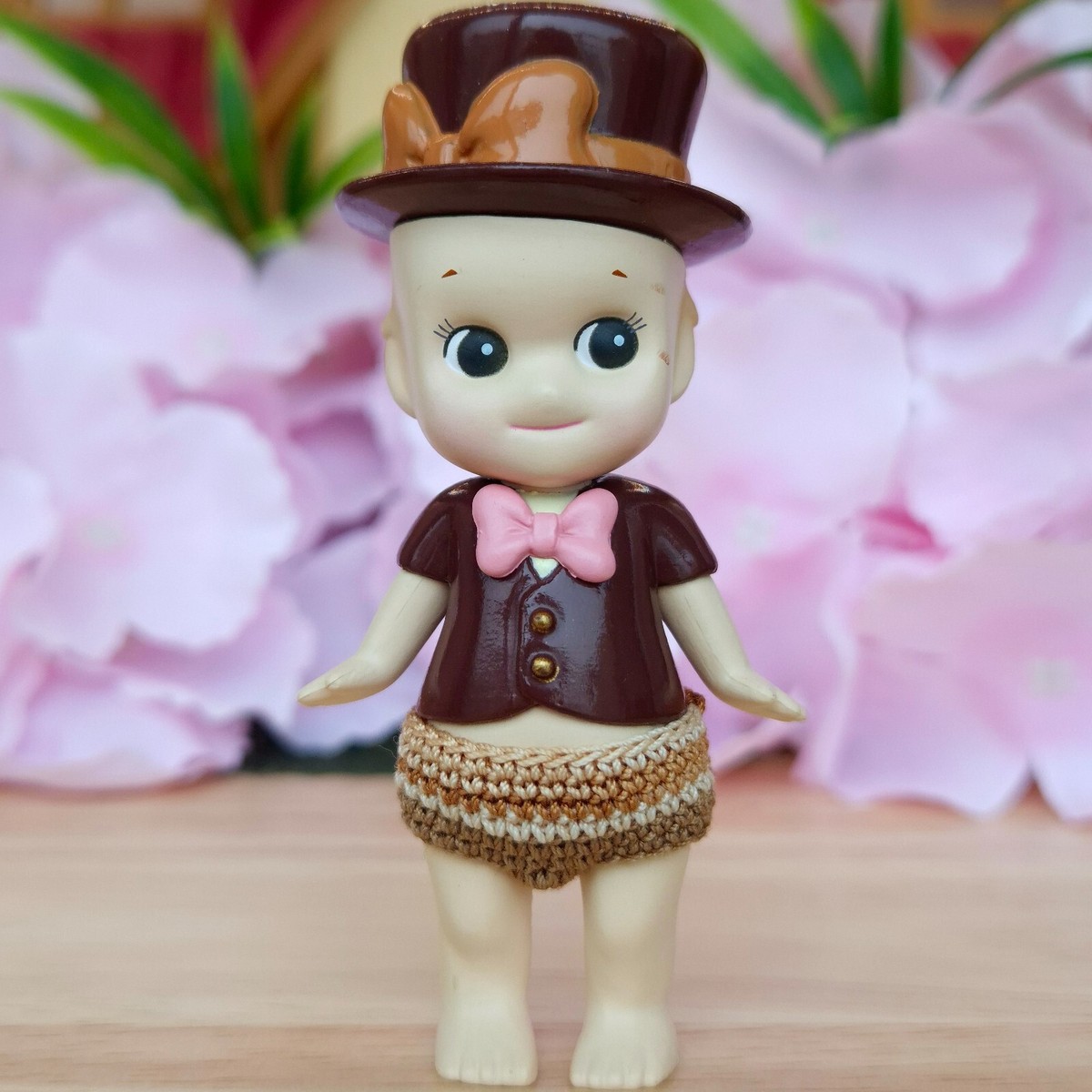 Authentic] 🍫 Dark Chocolate Sonny Angel Valentine's Day Mini