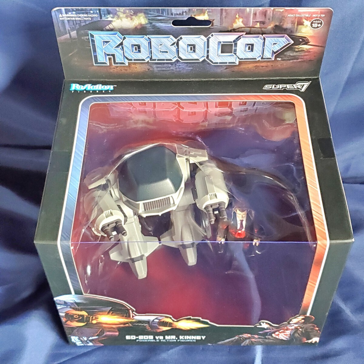 ReAction SUPER7 ROBOCOP ED-209 & MR. KINNEY Super 7 Reaction ReAction SUPER7 ROBOCOP ED-209 & MR. KINNEY Super 7 Reaction