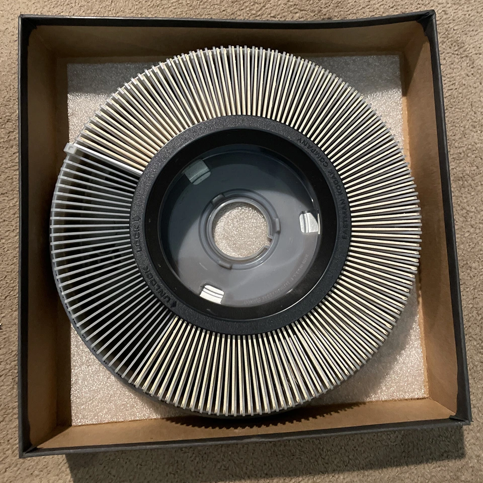 Vintage Kodak Transvue 140 Slides Tray Carousel Box & Slides Fraud & Con Games - Image 2 of 4