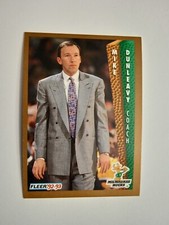 CARD FLEER 92-93 NBA BASKETBALL MILWAUKEE BUCKS COACH MIKE DUNLEAVY n 125