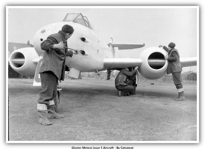 Gloster Meteor issue 5 Aircraft