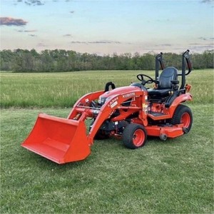 Kubota BX2380 Loader Tractor with Front Loader Attachment Kubota BX Series