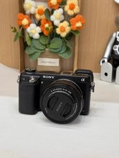Sony Alpha NEX-6 16.1MP Digital Camera Black W/ Sony 16-50mm oss lens
