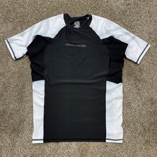 Sanabul Mens Essentials Short Sleeve Rash Guard Black White MMA BJJ Size XL