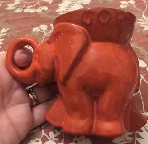 Frankoma Pottery 1969 Elephant Mug GOP Nixon-Agnew Campaign Mug Orange