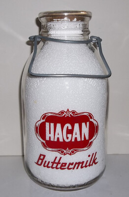Hagan Buttermilk Greensburg PA. Pyro Half Gallon w/ Bail Handle 15 Cent Deposit