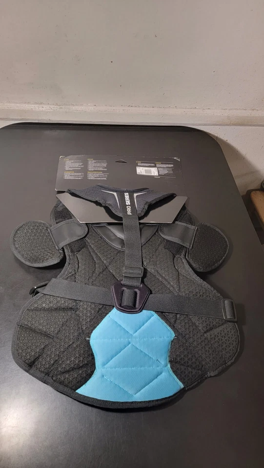 Adidas Pro Series Catcher’s Chest Protector 2.0 Negro Talla 16” S99092 Foto 3 de 4