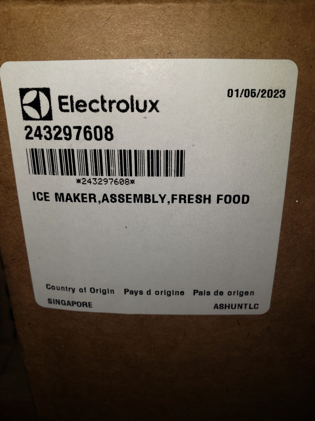 243297608 OEM Frigidaire Refrigerator Ice Maker New eBay