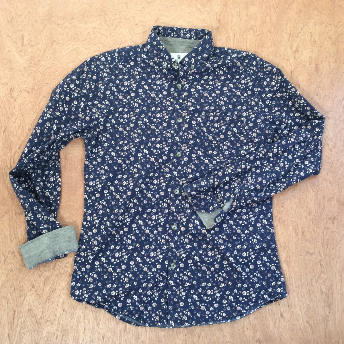 Steel and Jelly Shirt Men SMALL NAVY Blue FLORAL Long Sleeve Button Down  PREPPY