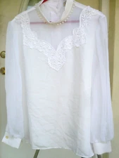 VTG 80S WORELL SOLID WHITE LACE PEARL HIGH NECK VICTORIAN STYLE BLOUSE L