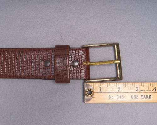 Vintage Mens Brown Leather Belt Top Grain Cowhide Square Brass Buckle Sz 36 Wide - Picture 8 of 15
