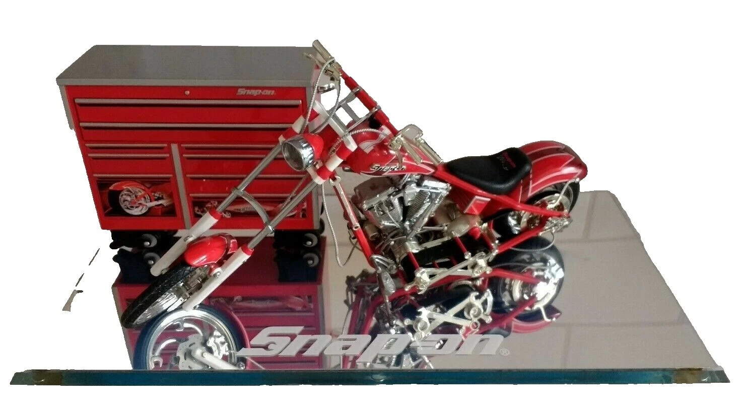 RC2 Diecast Motorcycles & ATVs 2004 Vehicle Year