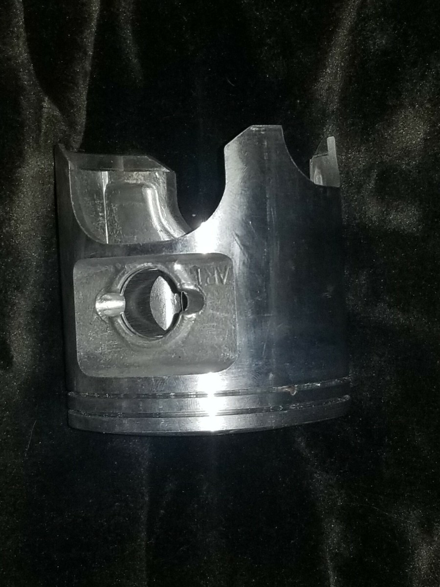 nicoページ New old stock Kawasaki 13001-3701 Piston | eBay