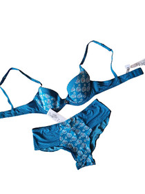 Lise charmel antigel bicyclette 32B bra+ S size panties set