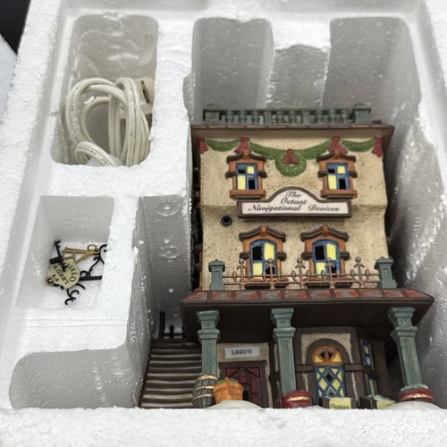 Department 56 Dickens' Village Leed's Oyster House Vintage #58446 Christmas - Picture 19 of 19