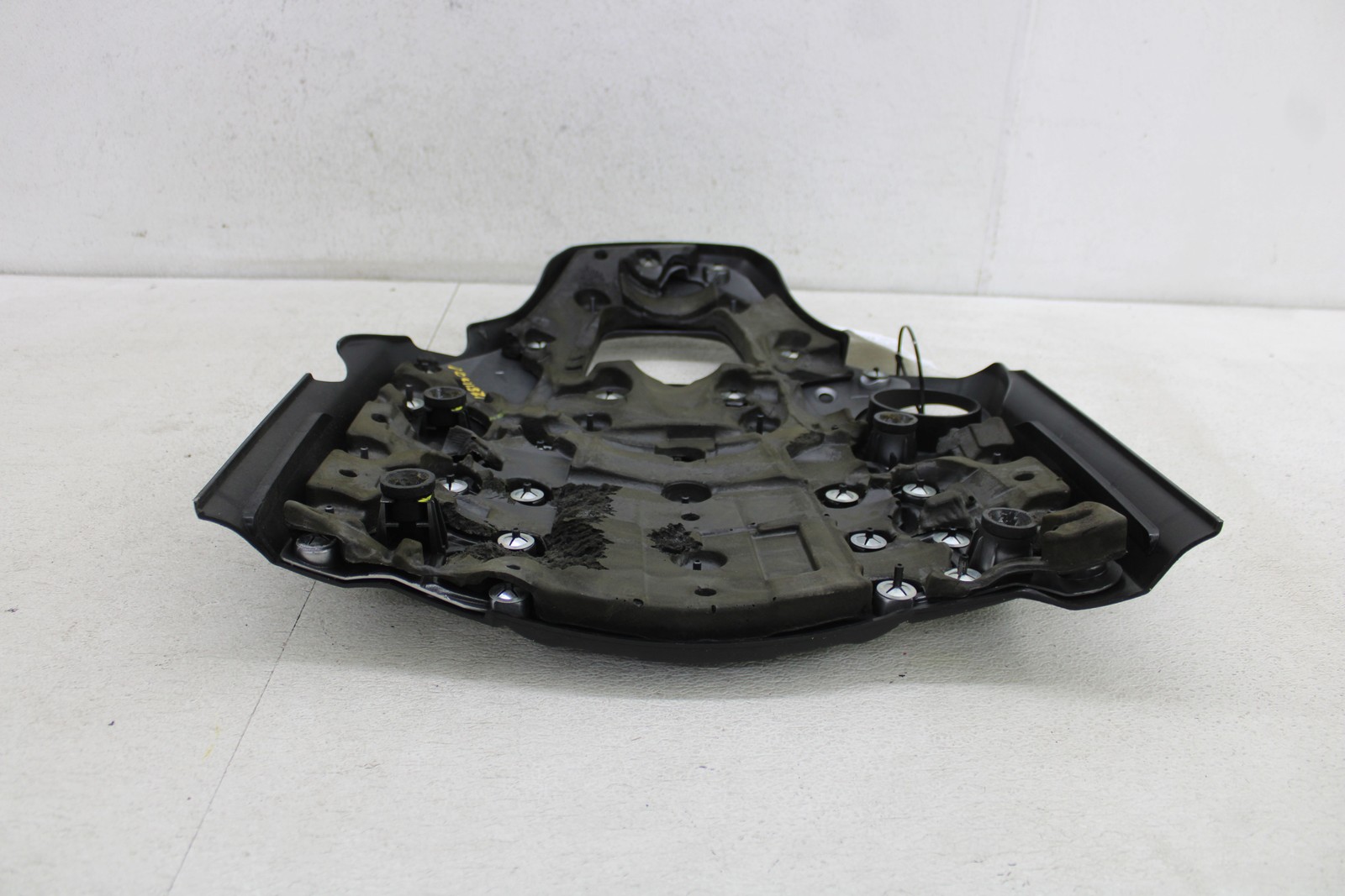 Engine Cover 3.0L 404HP TWIN-TURBO DOHC 8SPD-AUTO 58150K MASERATI GHIBLI 2016