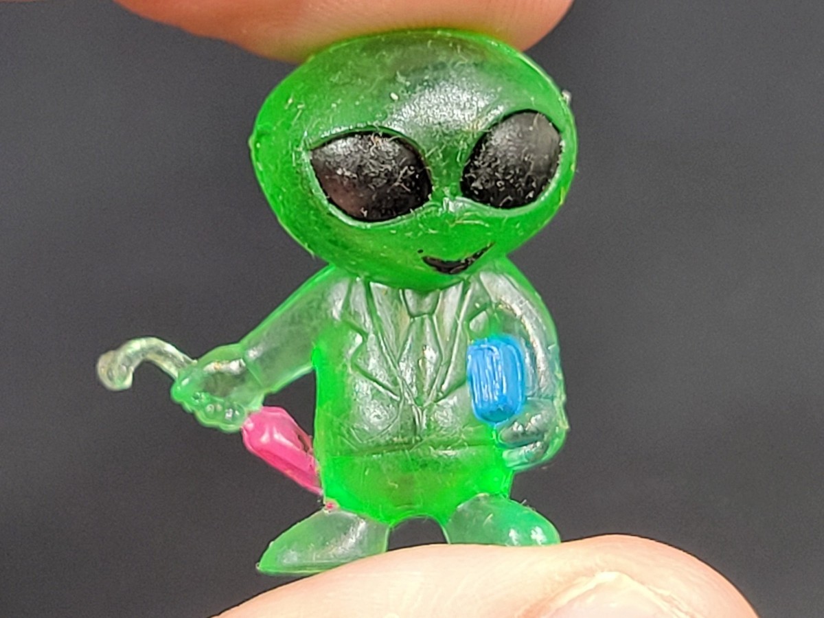 Miniature Rubber Alien Figurine Vending Machine Toy Premium Prize