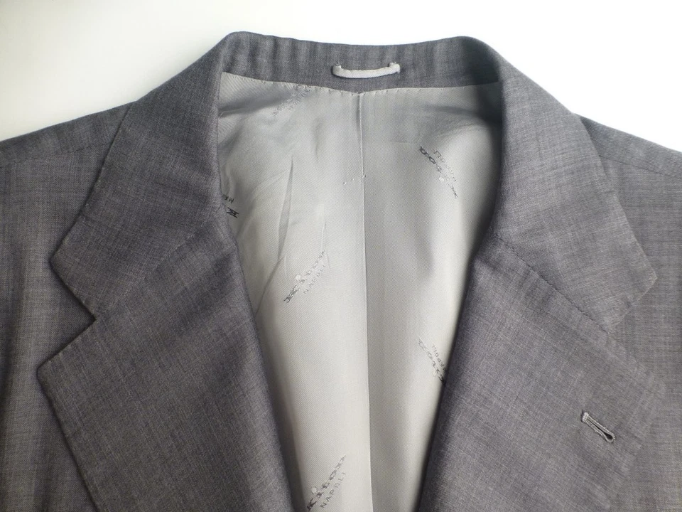 Kiton Suit Cashmere 52R/42R W34 Excellent Condition Gray Italy 100% - Image 3 of 4